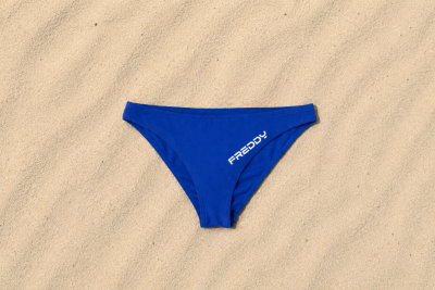 V SLIP | BEACH VOLLEY